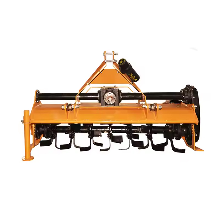 Rotacijski obdelovalec za traktor